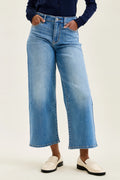 JUDY BLUE Mid-Rise Claudia Ankle Wide - Medium Blue