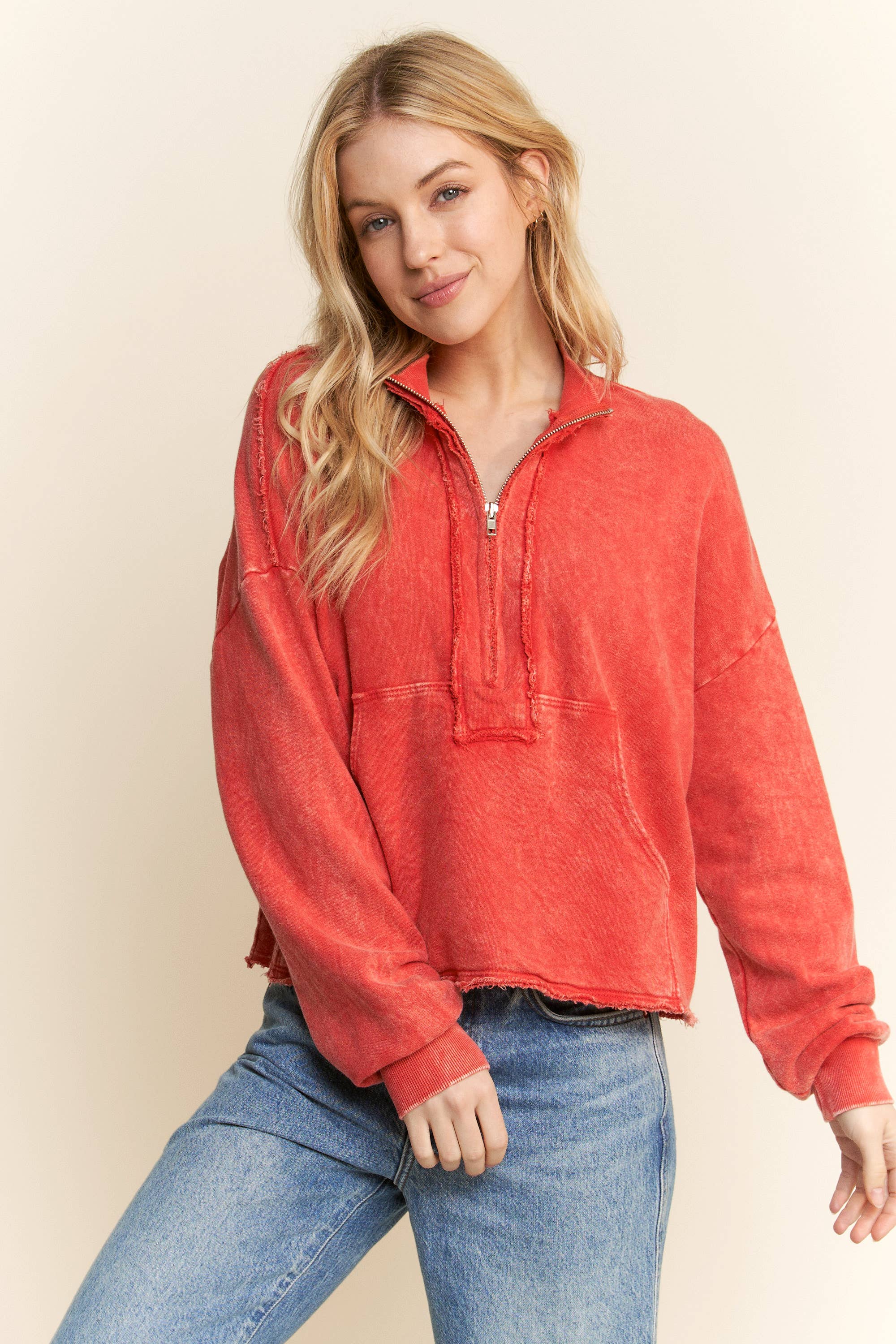 WYNN Mineral Wash HalfZip Kanga Pocket Top