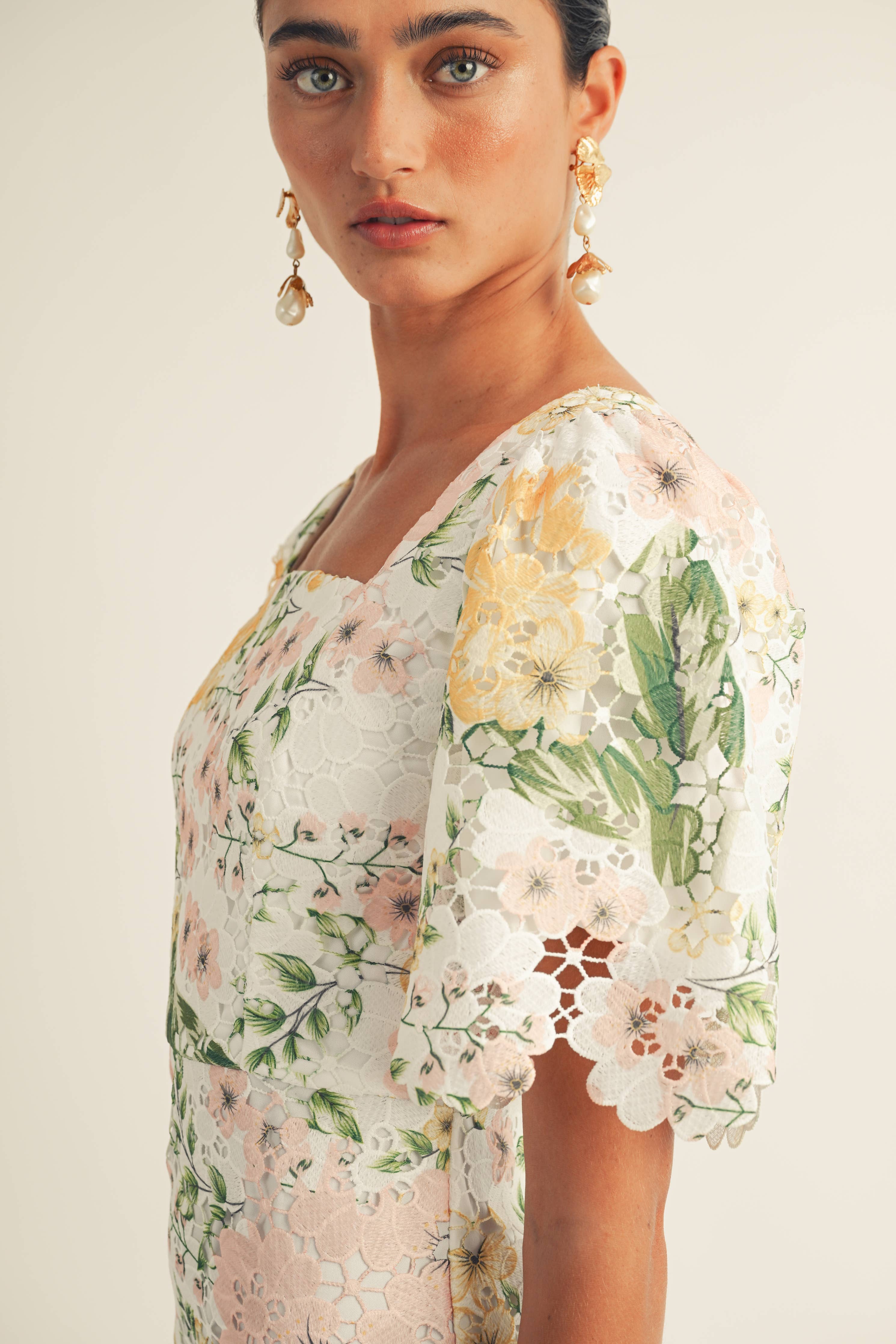 AROSE STUDIO Floral DEANNA Lace Square Neck Dress