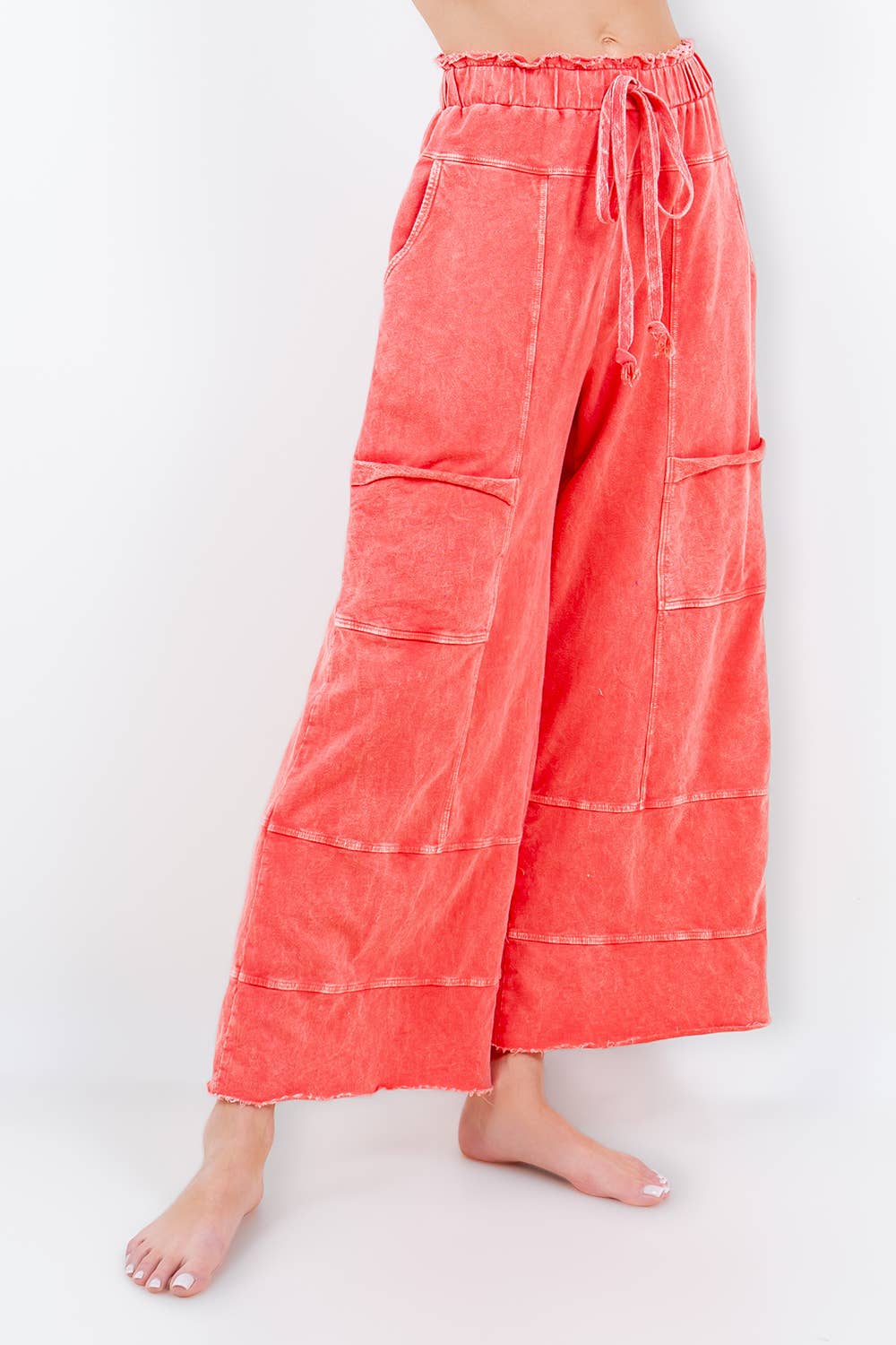 ECHOES Mineral Wash Wide leg Cropped pants