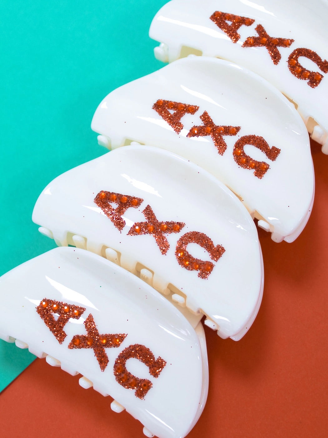 DUOTHREADS Sorority GIRL ON THE GO Hair Claw Clip