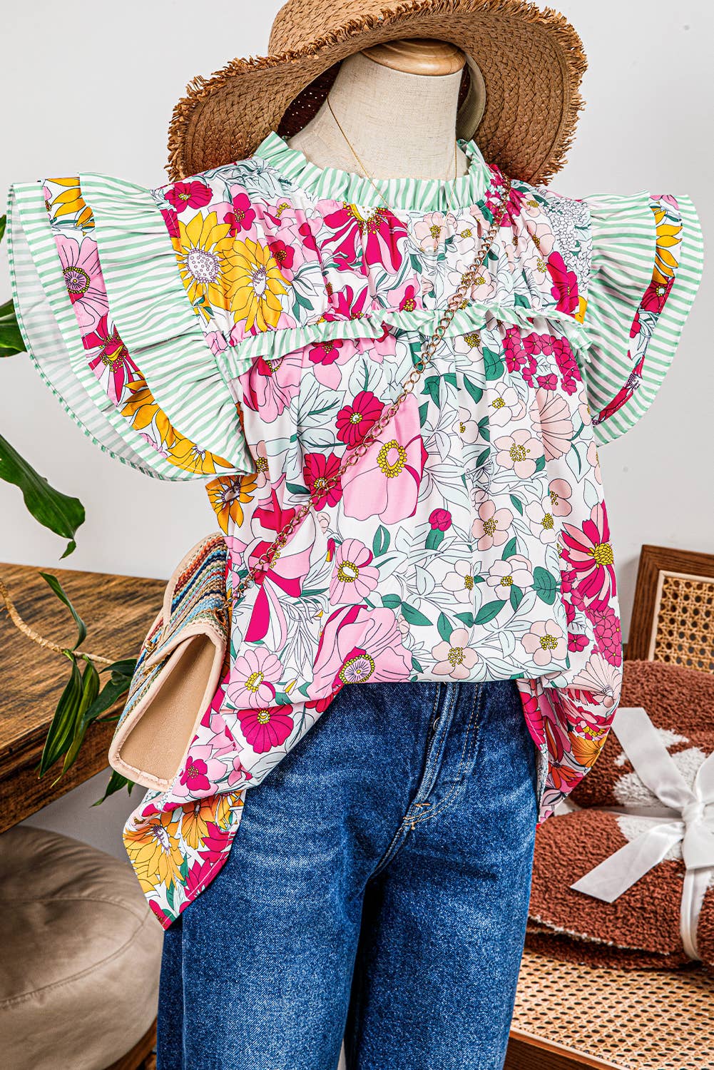 SOURCE Floral Contrast RuffleTrim Short Sleeve Woven Top