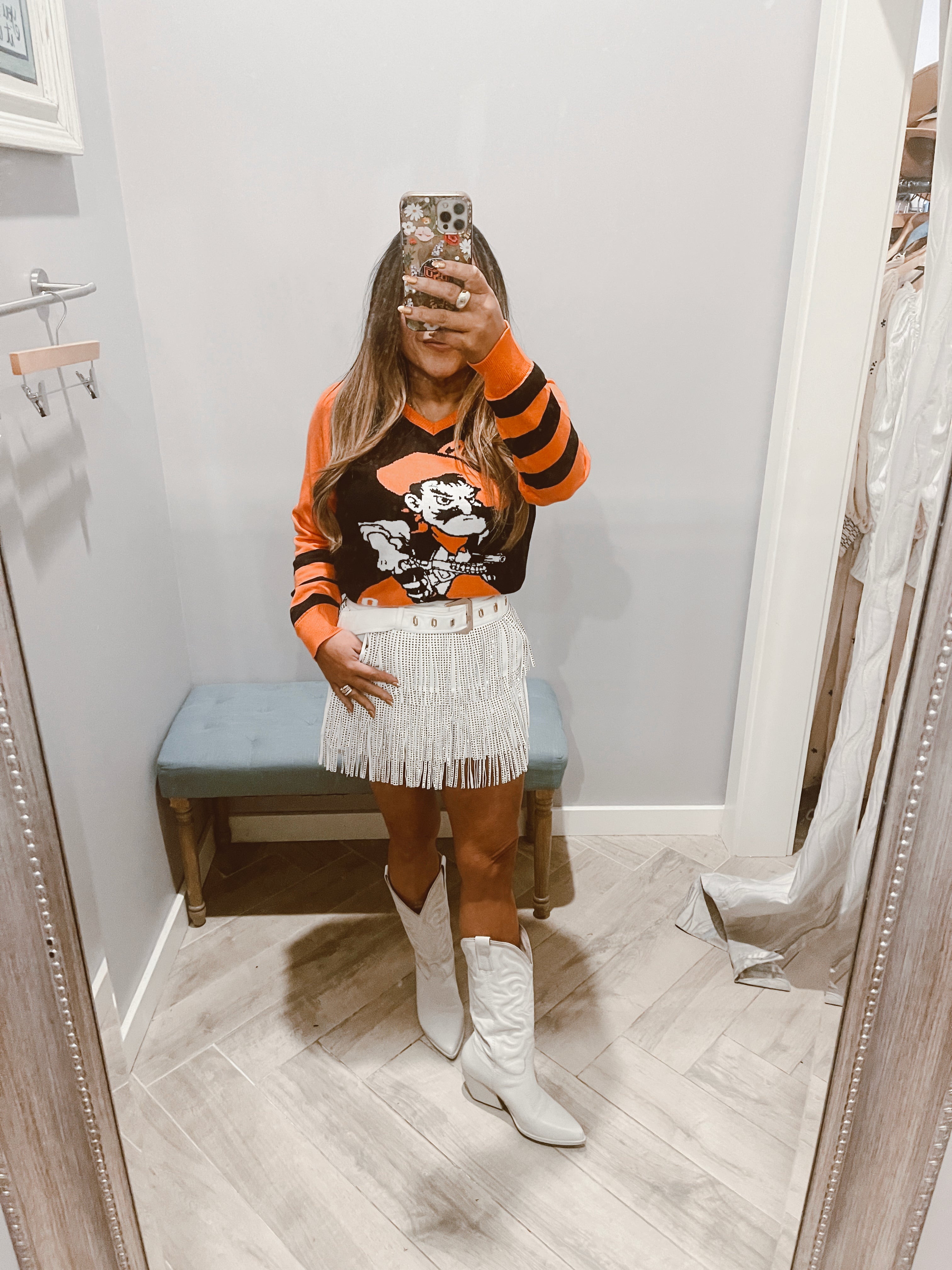 EMERSON STREET Team PISTOL PETE V-Neck OSU Sweater