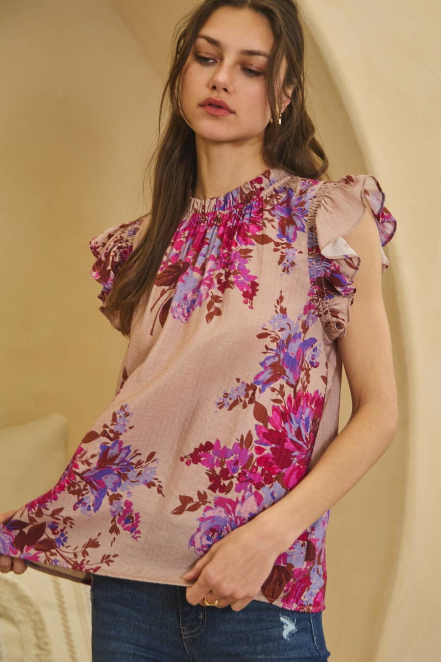 MILEY Floral RuffleNeck FlutterSleeve Top