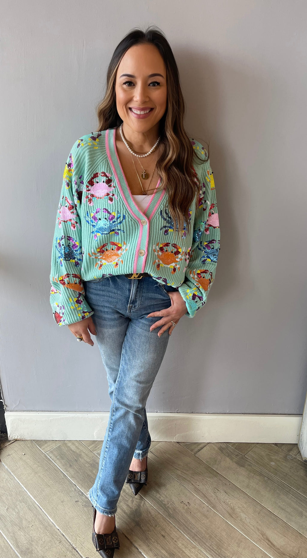 QUEEN OF SPARKLES Sequin SCATTERED CRAB Cardigan Top