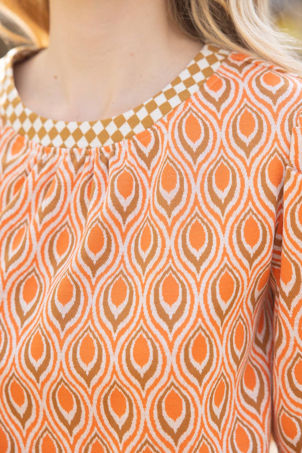 LONGDALE DiamondTrim Abstract Knit PuffSleeve Top