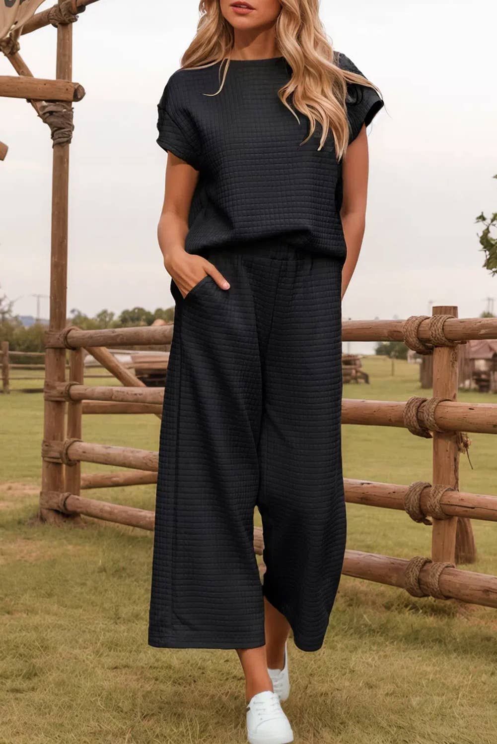 CAST 2pc Textured CrewNeck Top /Pants Set in I