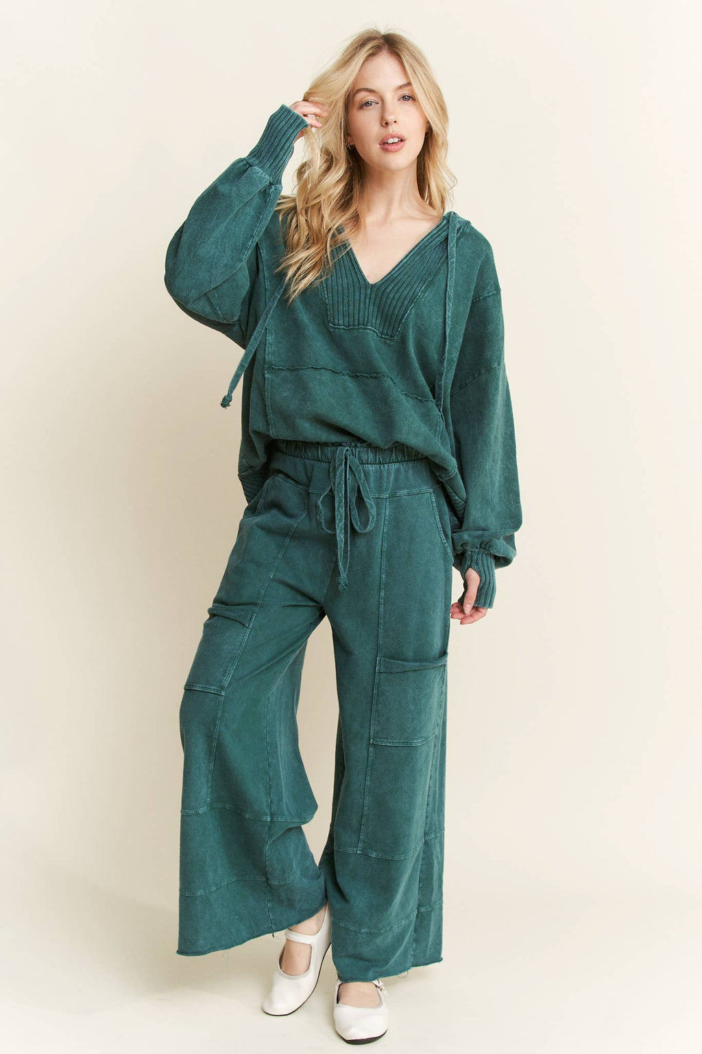 OATH MineralWash Vneck Hoodie Sweatshirt with Thumbholes Top