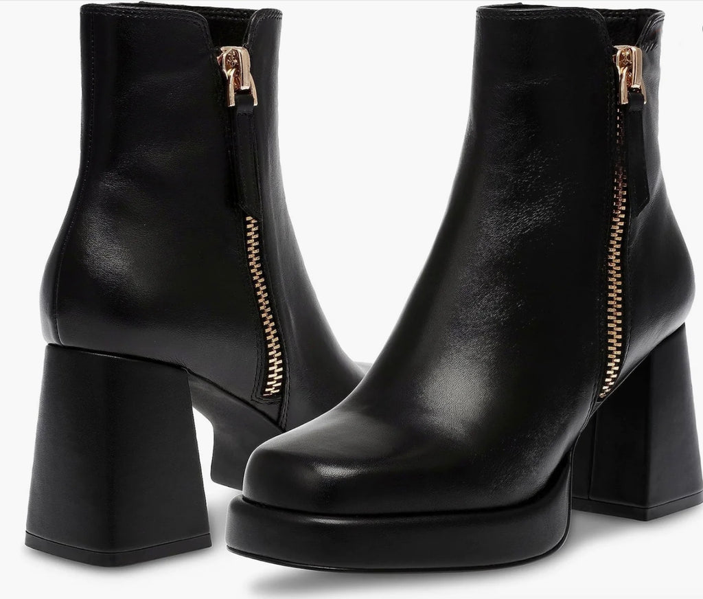 STEVE MADDEN Leather ADRYANA BlockHeel Bootie
