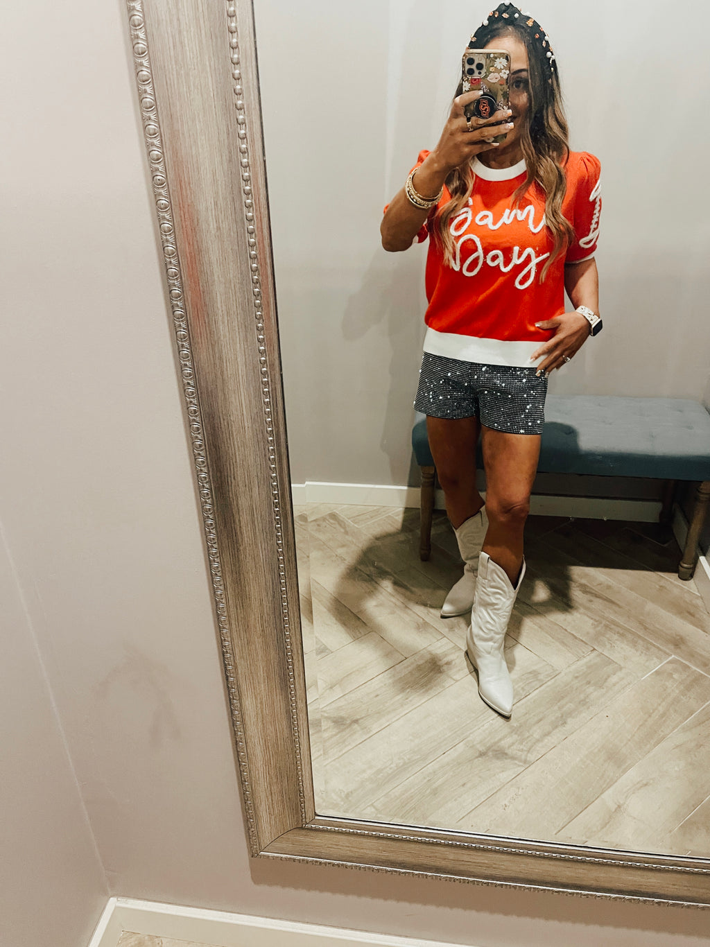 WD Tinsel Script GAMEDAY ShortSleeve Sweater Top