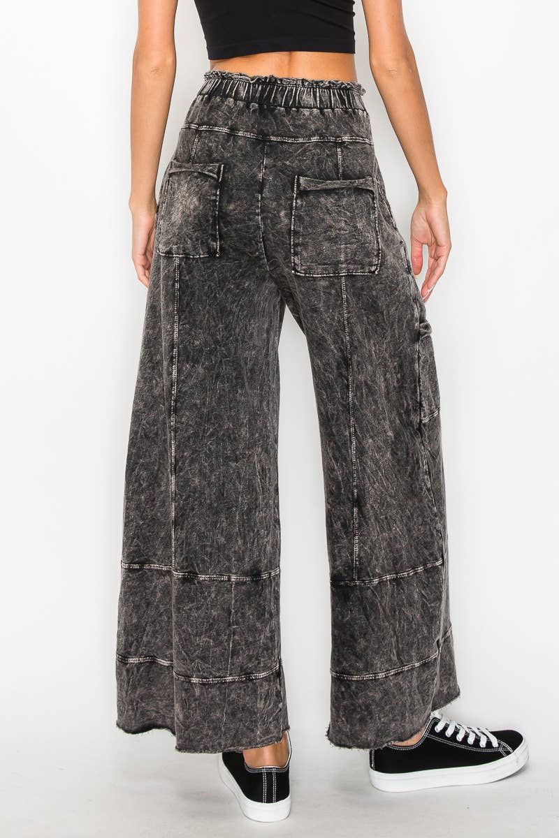 ECHOES Mineral Wash Wide leg Cropped pants