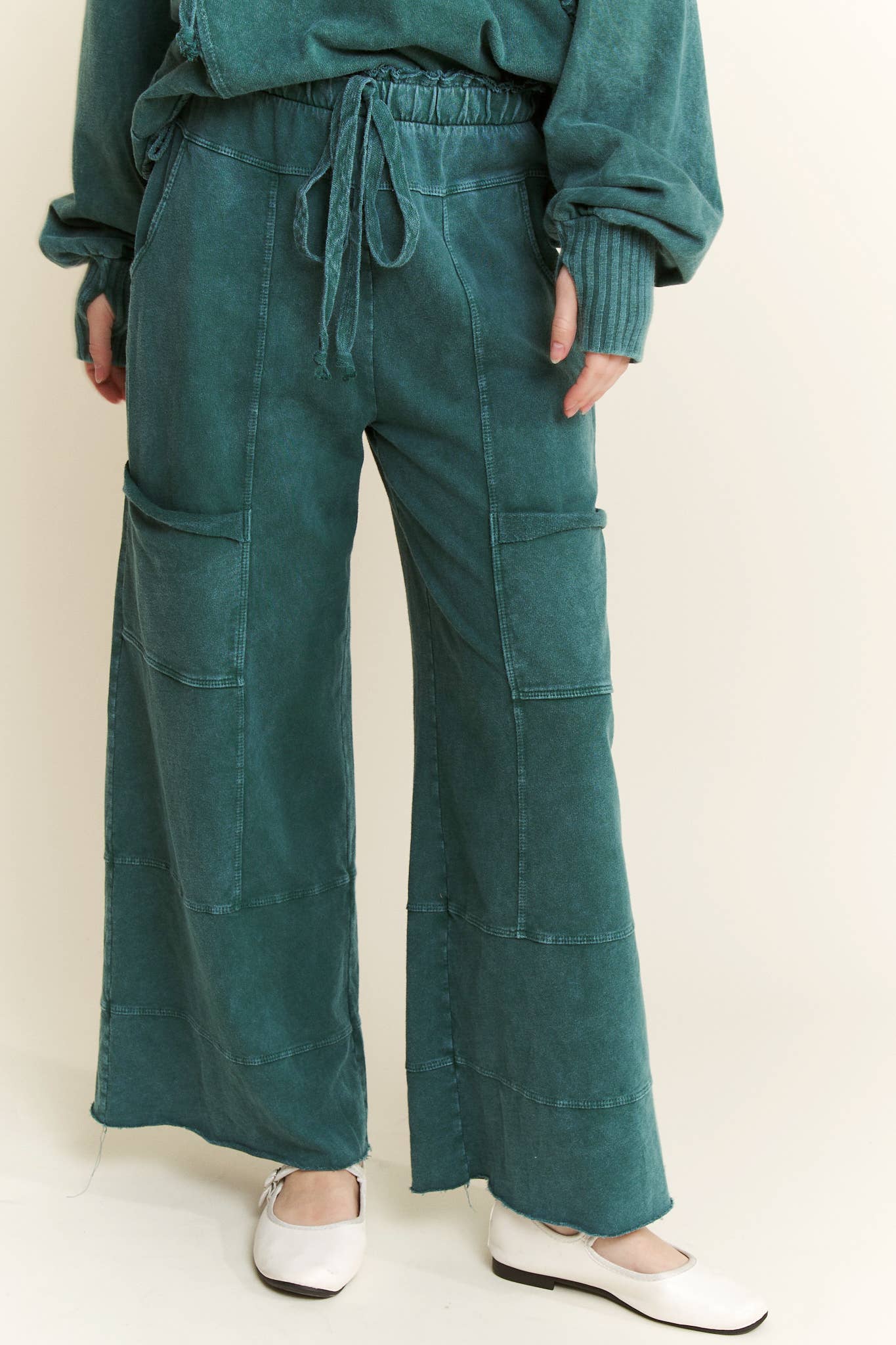 ECHOES Mineral Wash WideLeg Crop Loung Pants