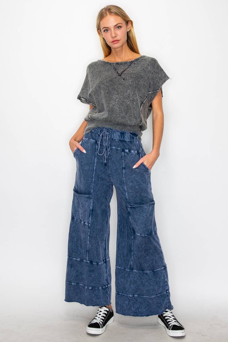 ECHOES Mineral Wash Wide leg Cropped pants