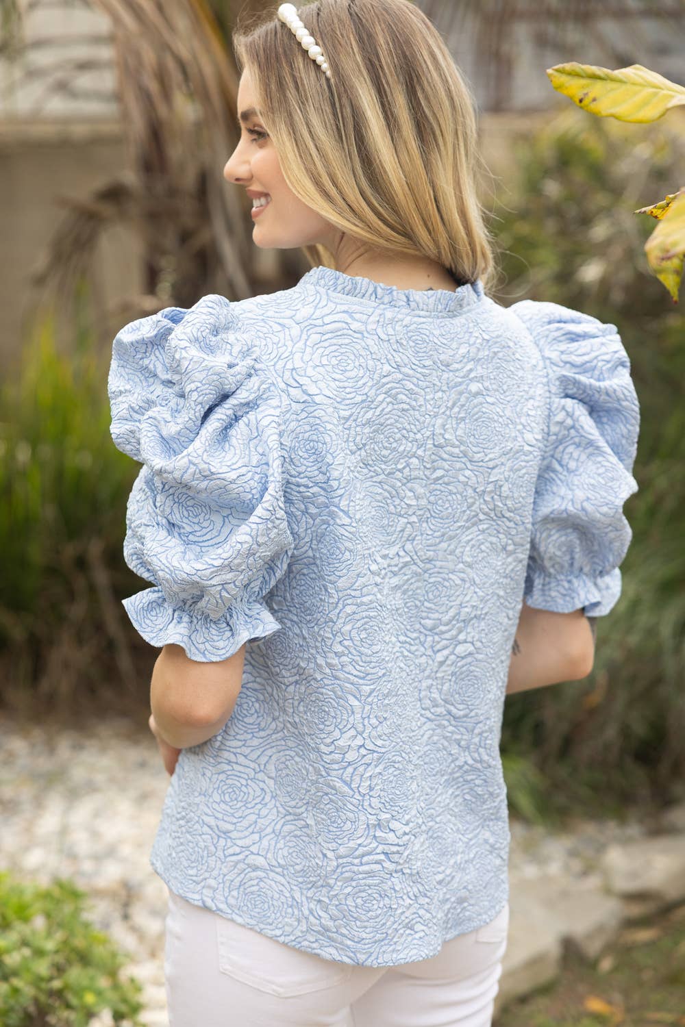 SCOPE Floral Jaquard RuchedSleeve Top