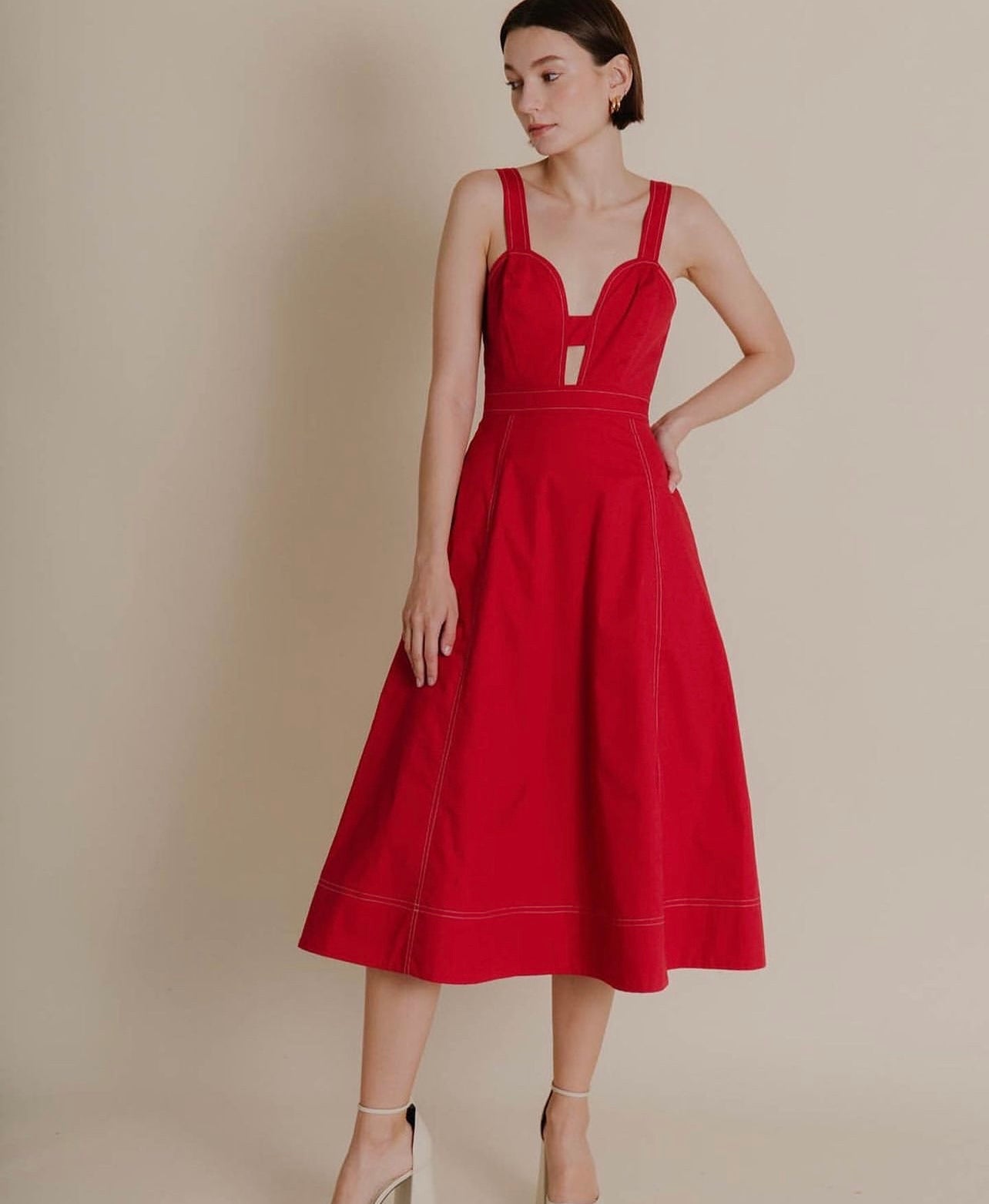 AUREUM Contrast Stitch RIVAL Plunge Midi Dress