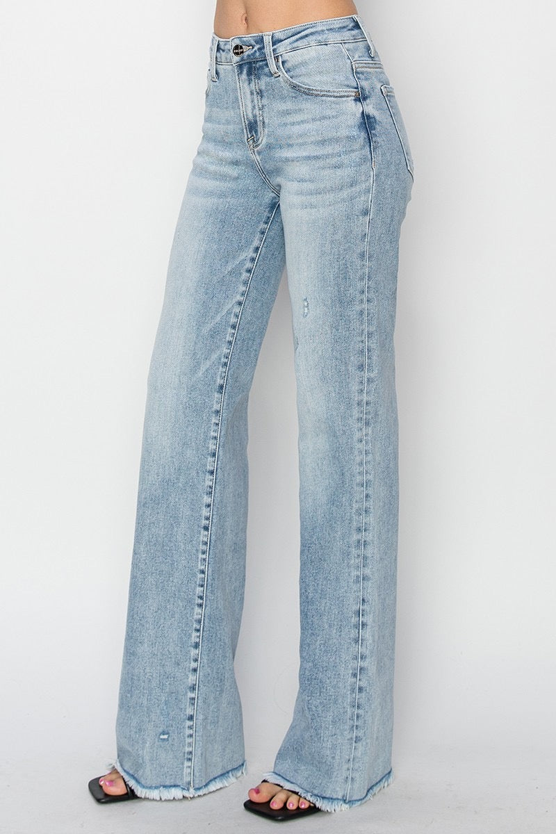 MELISSA HiRise LONG StraightLeg FrayHem Jean