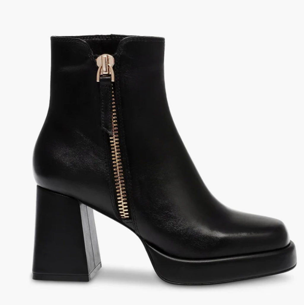 STEVE MADDEN Leather ADRYANA BlockHeel Bootie