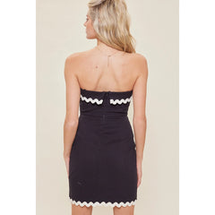 TATUM Contrast WavyTrim Strapless Bodycon Dress