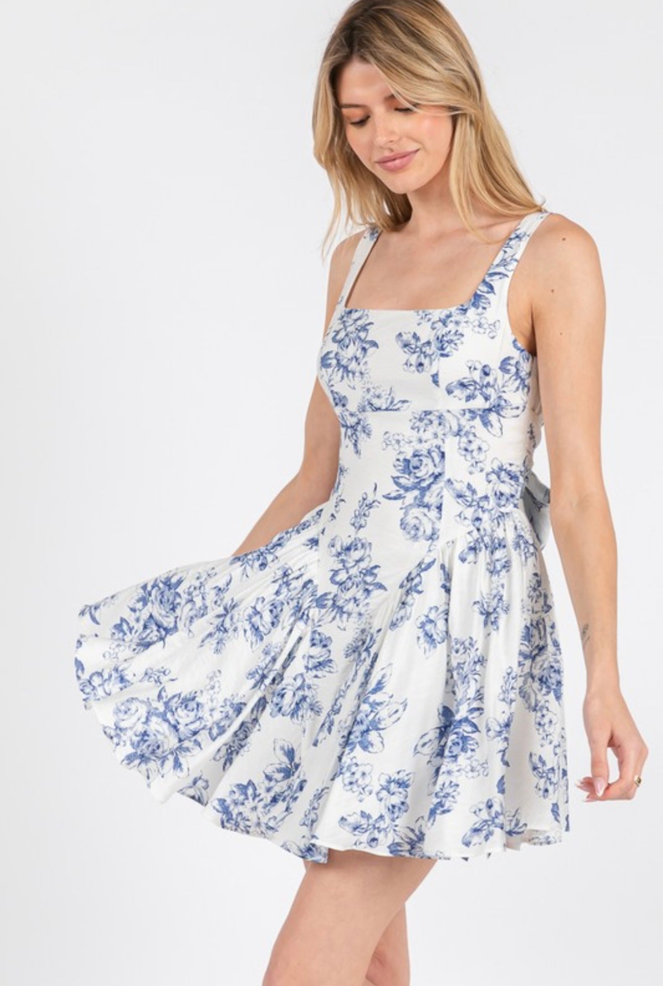 FIELDED Floral BowBack DropWaist Dress