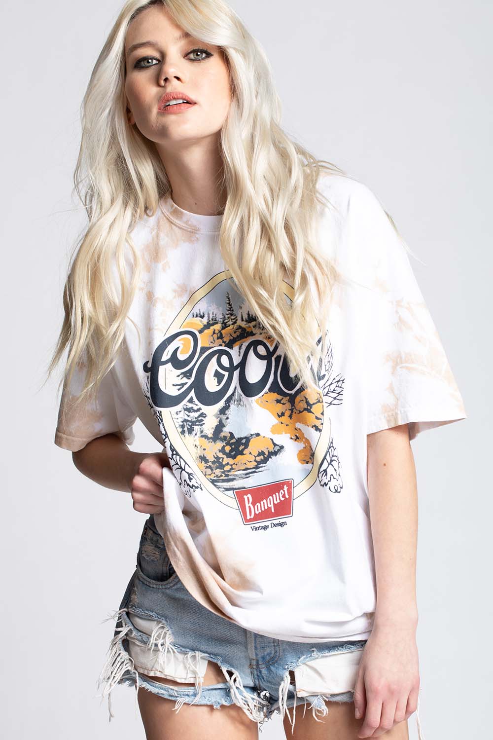 RECYCLED KARMA Tie-Dye COORS BANQUET Short Sleeve Tee