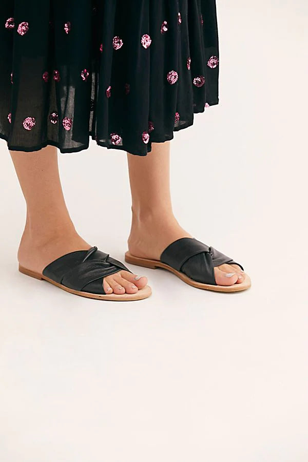 FREE PEOPLE Leather CrissCross RIO VISTA Slides