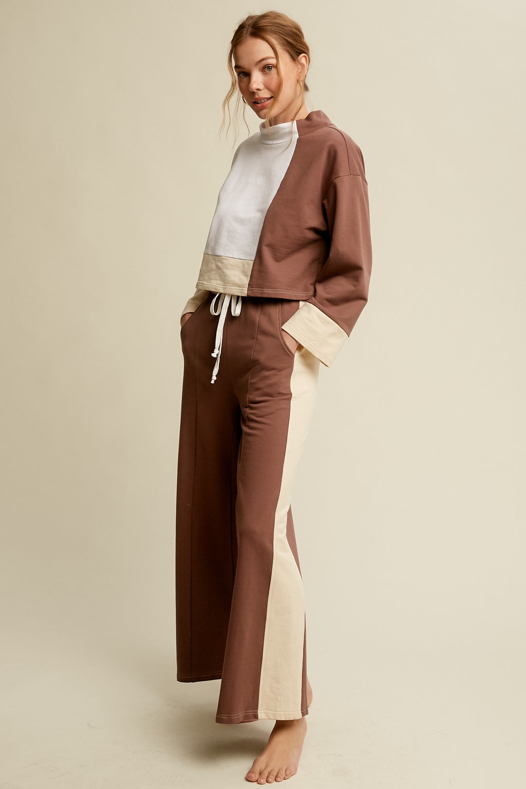 GRAYSON 2-Piece ColorBlock PullOver/Pant Outfit