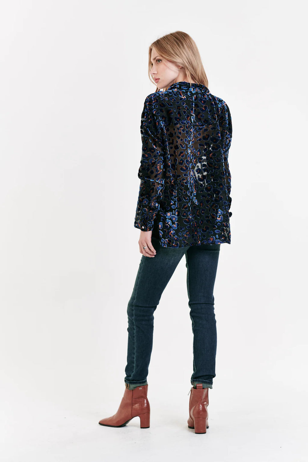 DEAR JOHN Velvet BurnOut ARIANNA ButtonDown Top