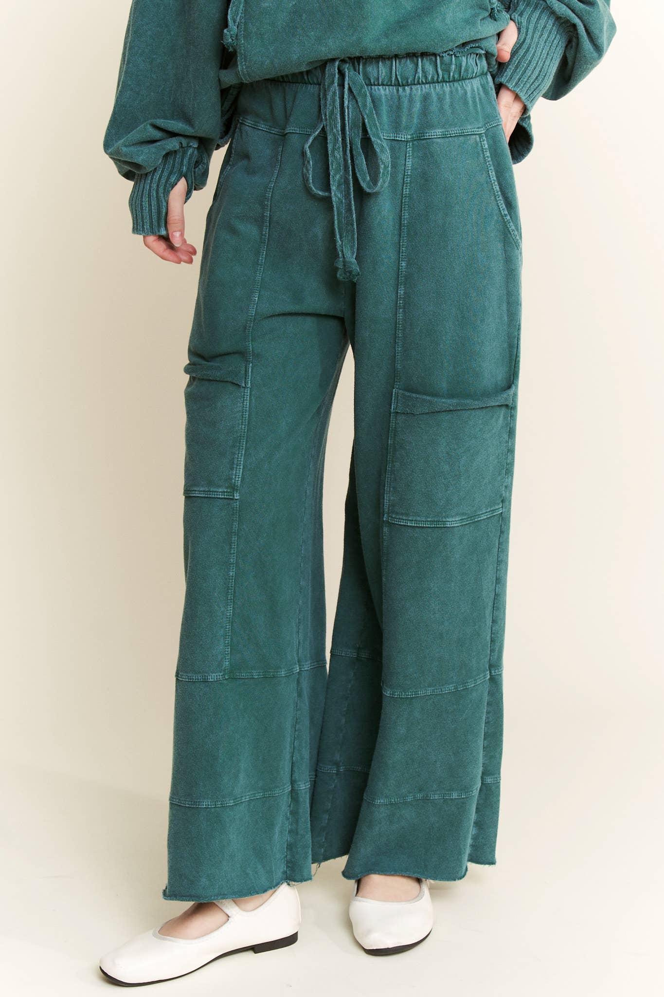 ECHOES Mineral Wash WideLeg Crop Loung Pants