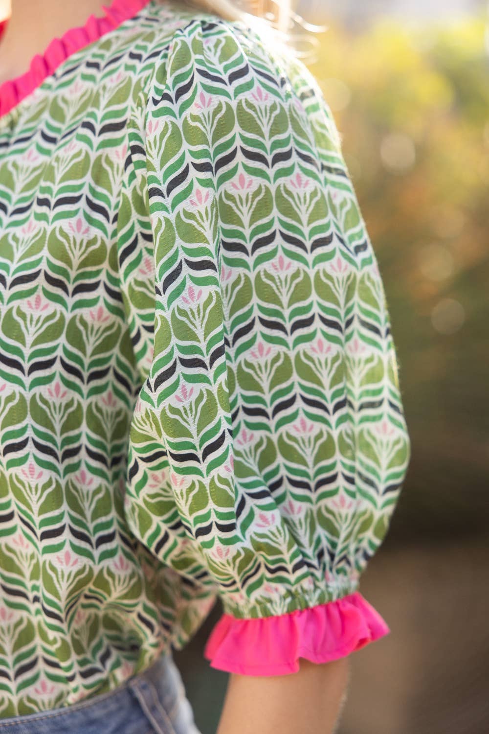 SENSATIONS Print Contrast Ruffle PuffSleeve Top