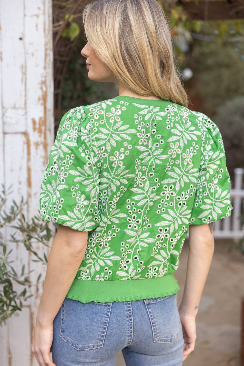 SAMBA Embroidered Eyelet BubbleSleeve Top