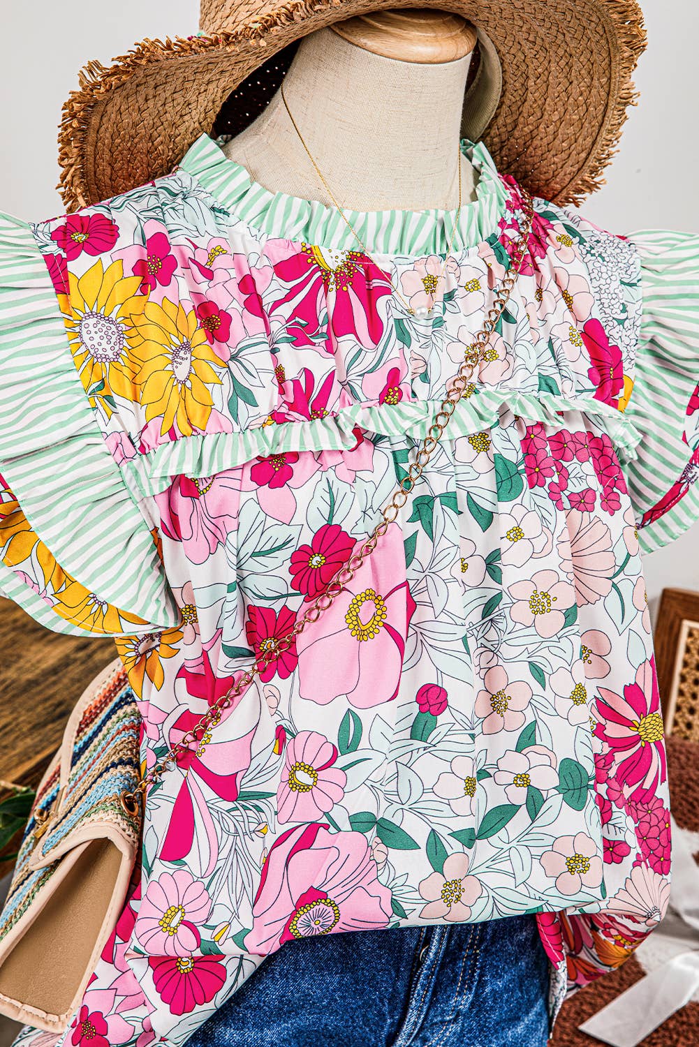 SOURCE Floral Contrast RuffleTrim Short Sleeve Woven Top