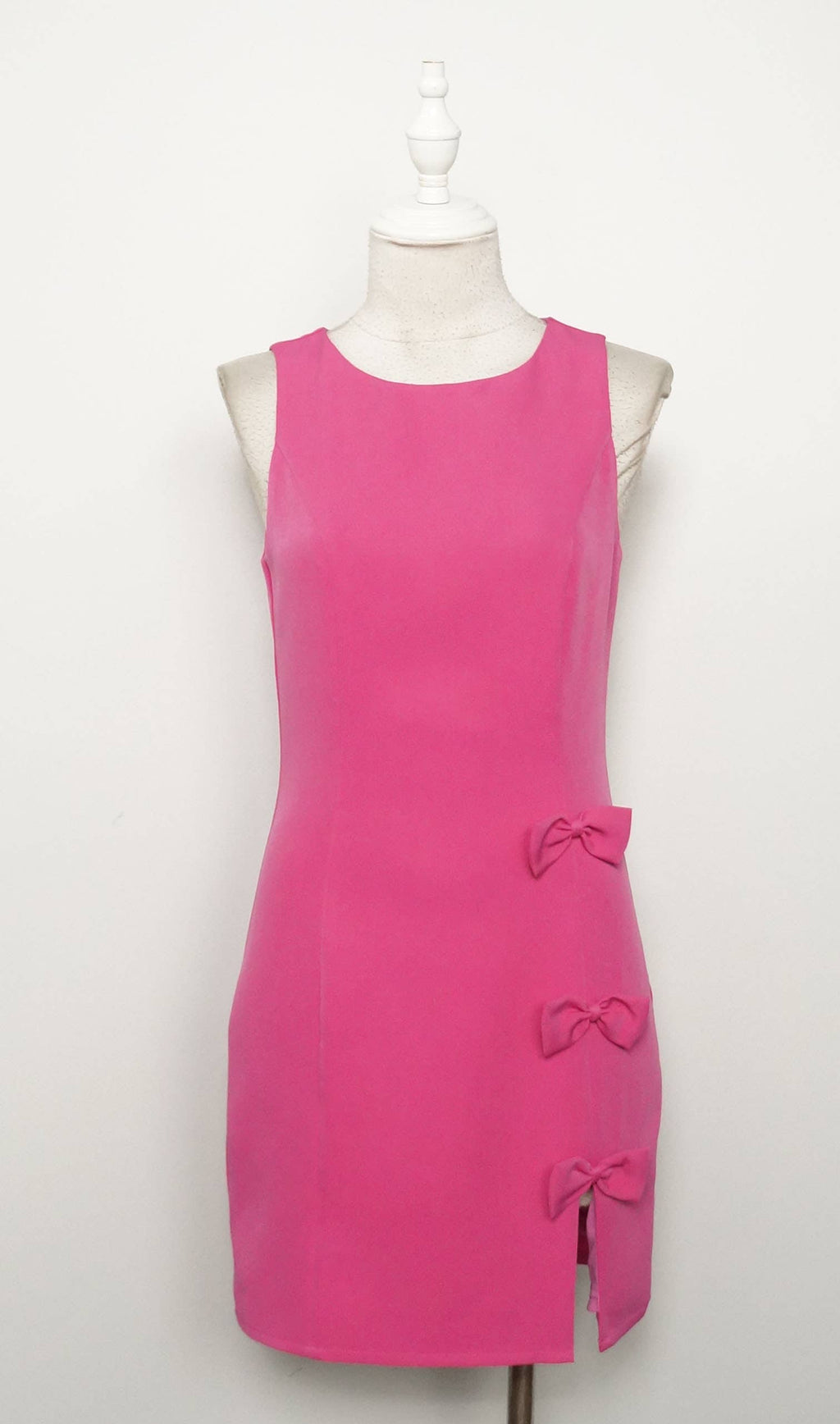 FRESH Triple Bow Accents Side Slit Round Neck Dress