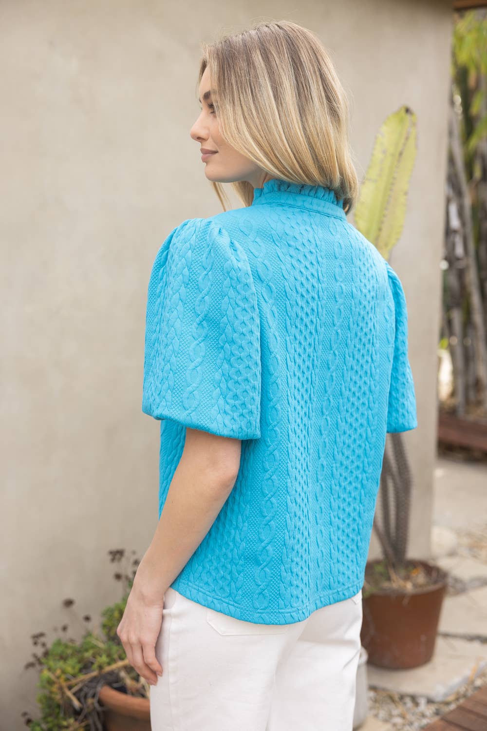 PRIORITIZE RuffleNeck BubbleSleeve CableKnit Top