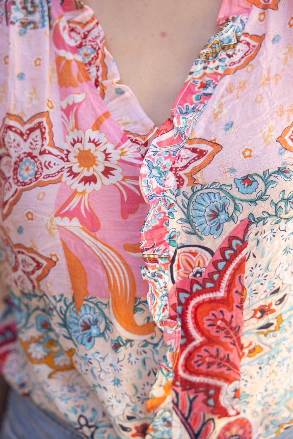 UNRAVEL PleatSleeve Paisley Button Down Top