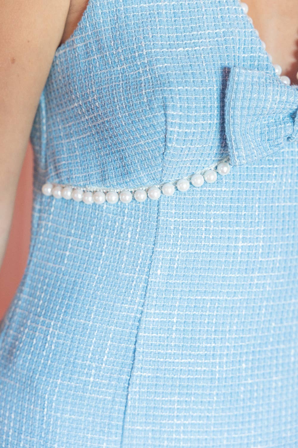 GLOW Pearl Detailed Bow V-Neck Tweed Dress