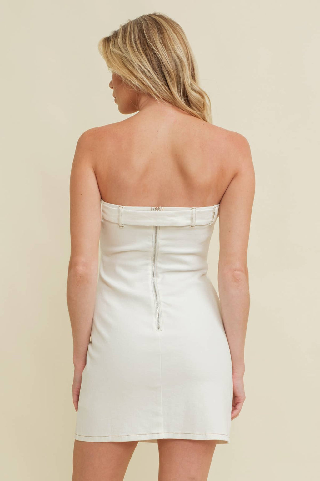 CD11882A - STRAPLESS BOW DETAIL DENIM MINI DRESS: Black Denim / M