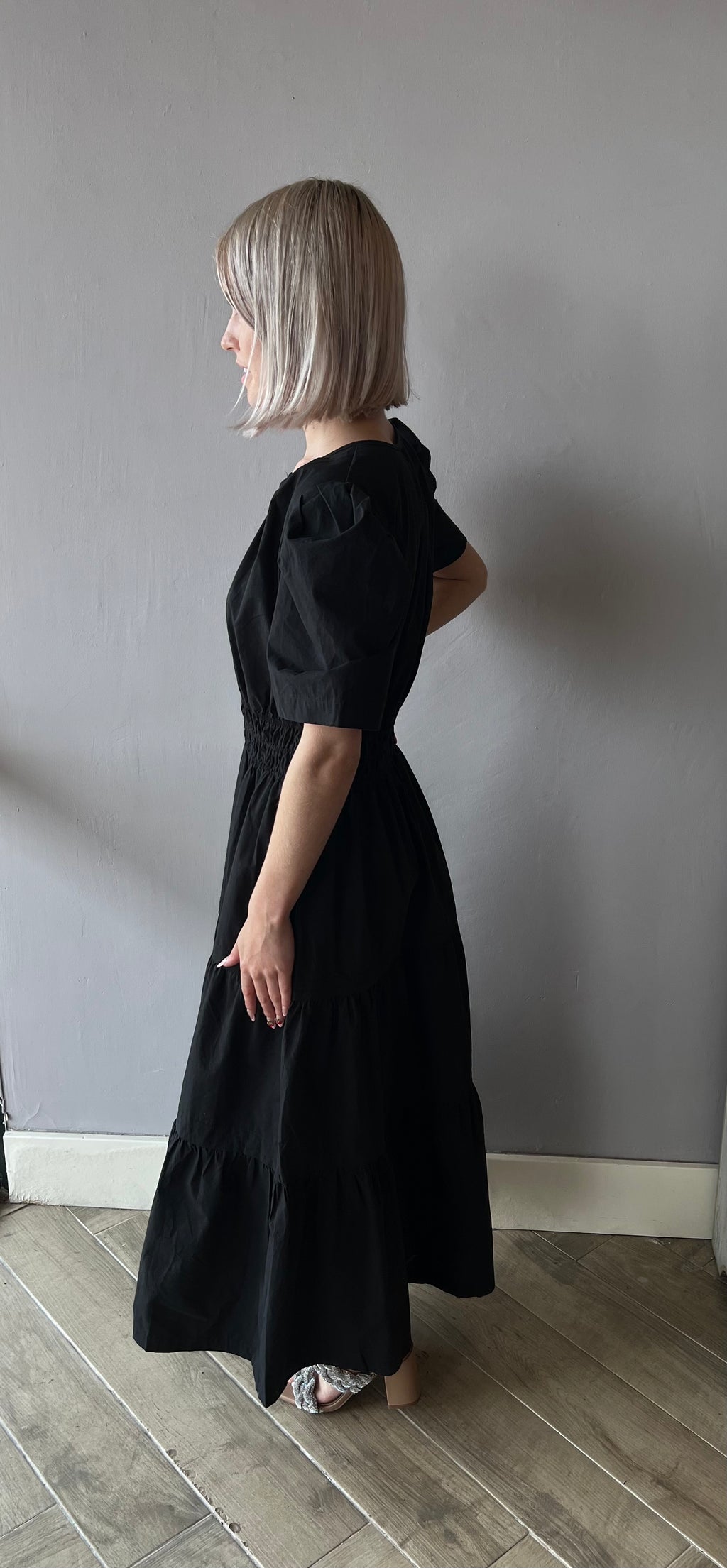 THEORY V-Neck Tiered PuffSleeve Maxi Dress