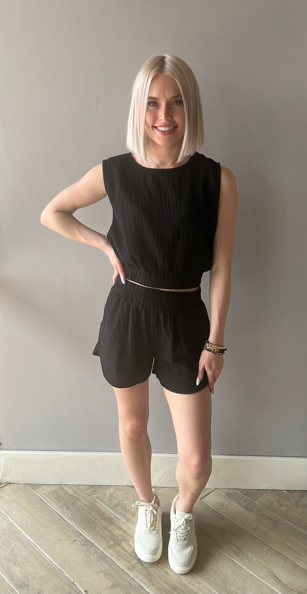 BOBI Gauze DESCENT ElasticHem Shell Top