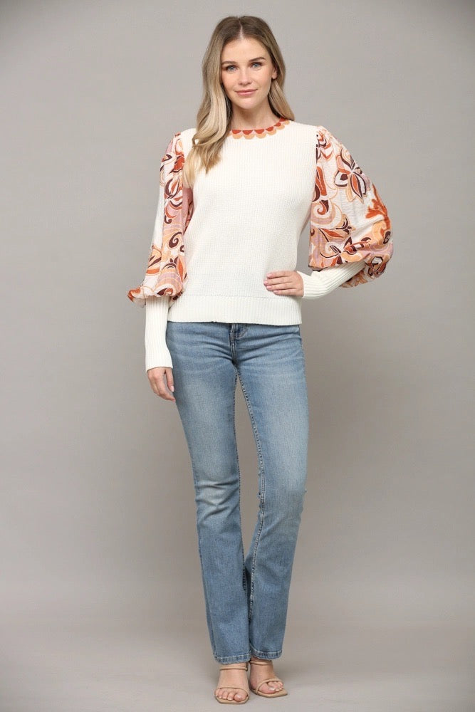 DIVIDE Contrast Abstract Print Top