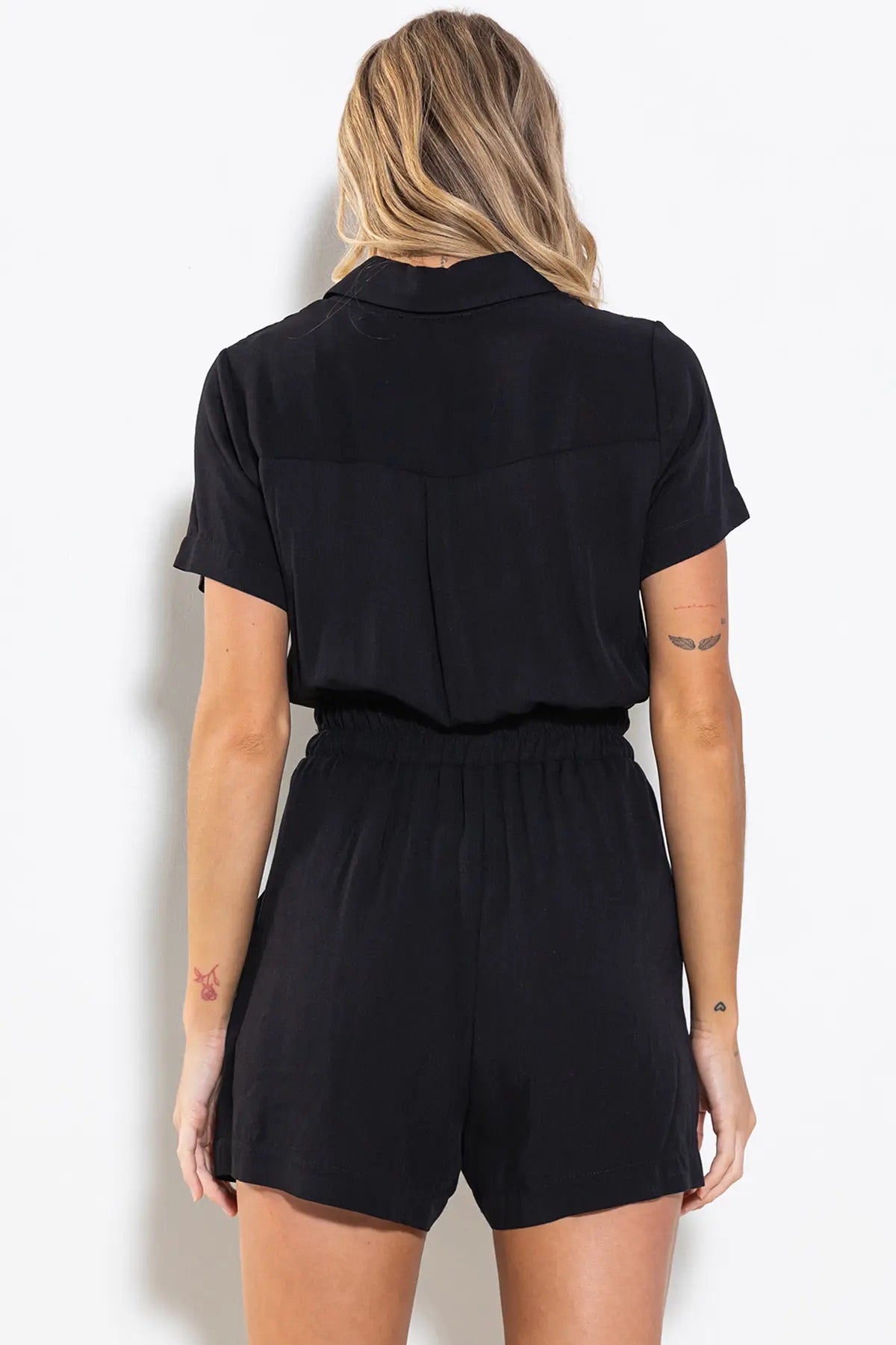 TREMBLE Collar ButtonDown Short Romper