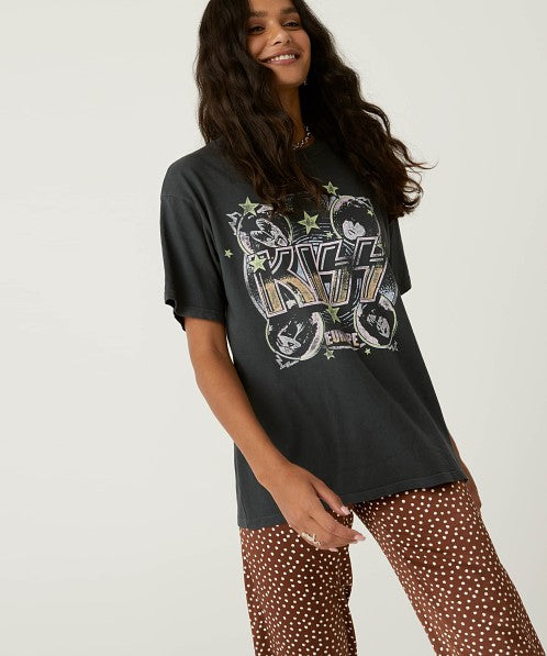 DAYDREAMER KISS Sonic Boom Weekend Tee