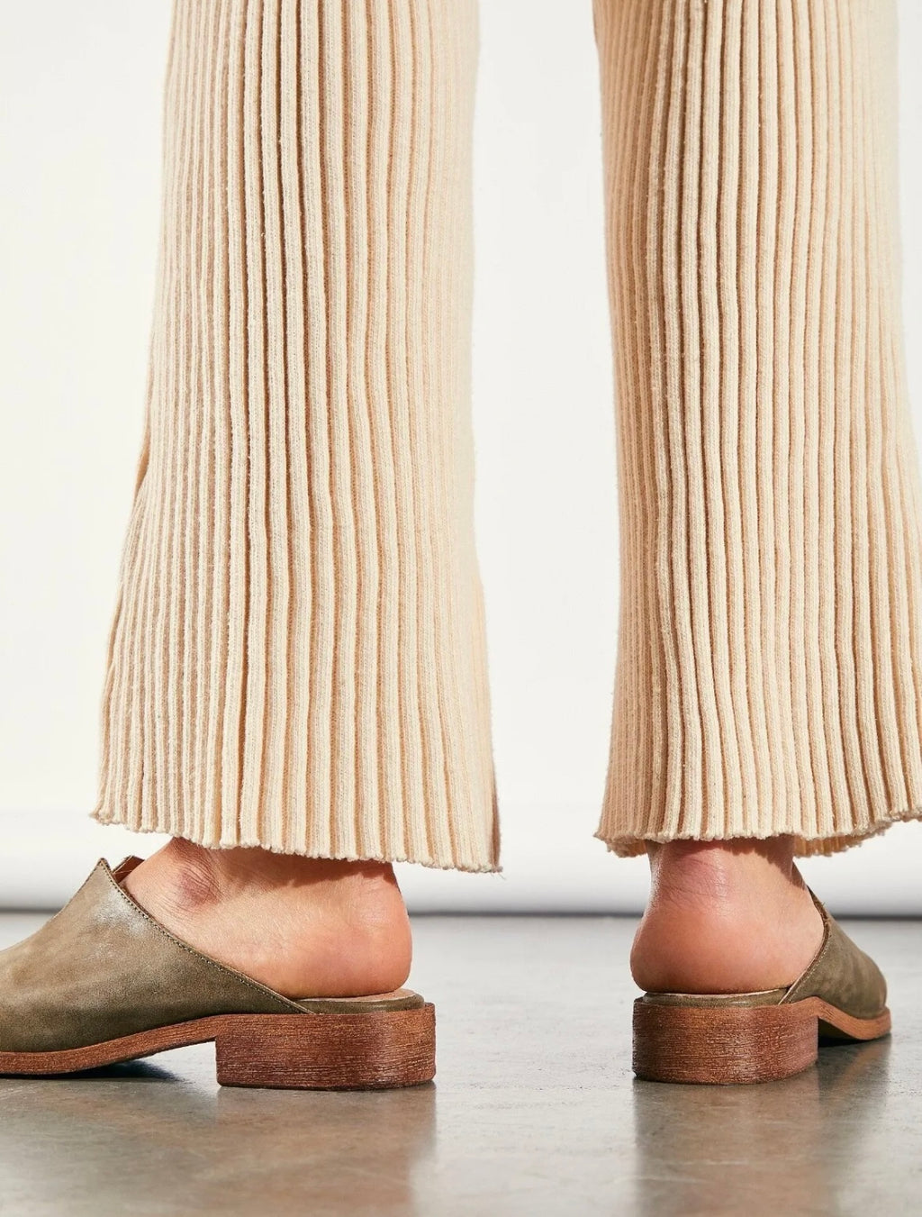 FREE PEOPLE Leather HARLOW SplitSeam Mule Shoe