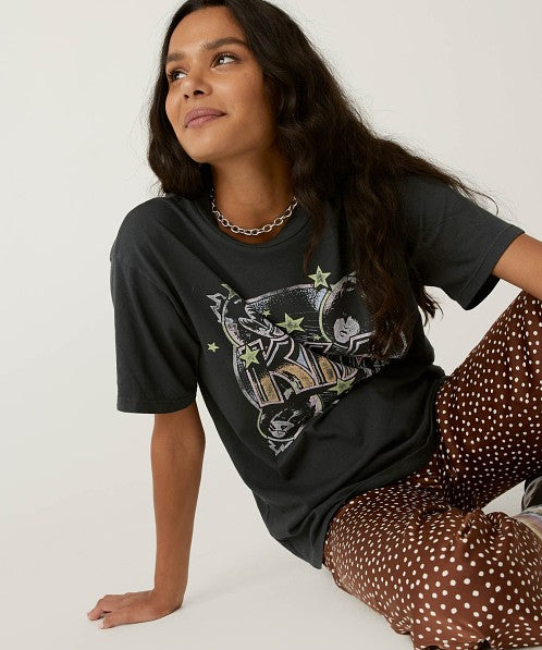 DAYDREAMER KISS Sonic Boom Weekend Tee