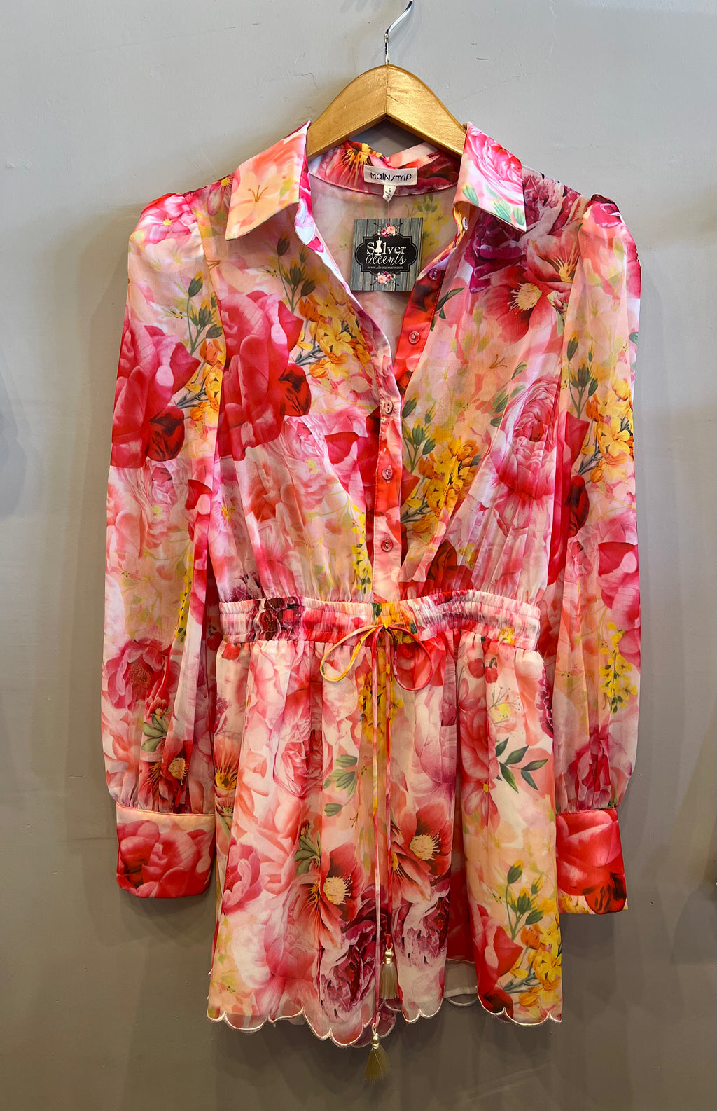 LOVESHACK Floral Scalloped Hem Romper
