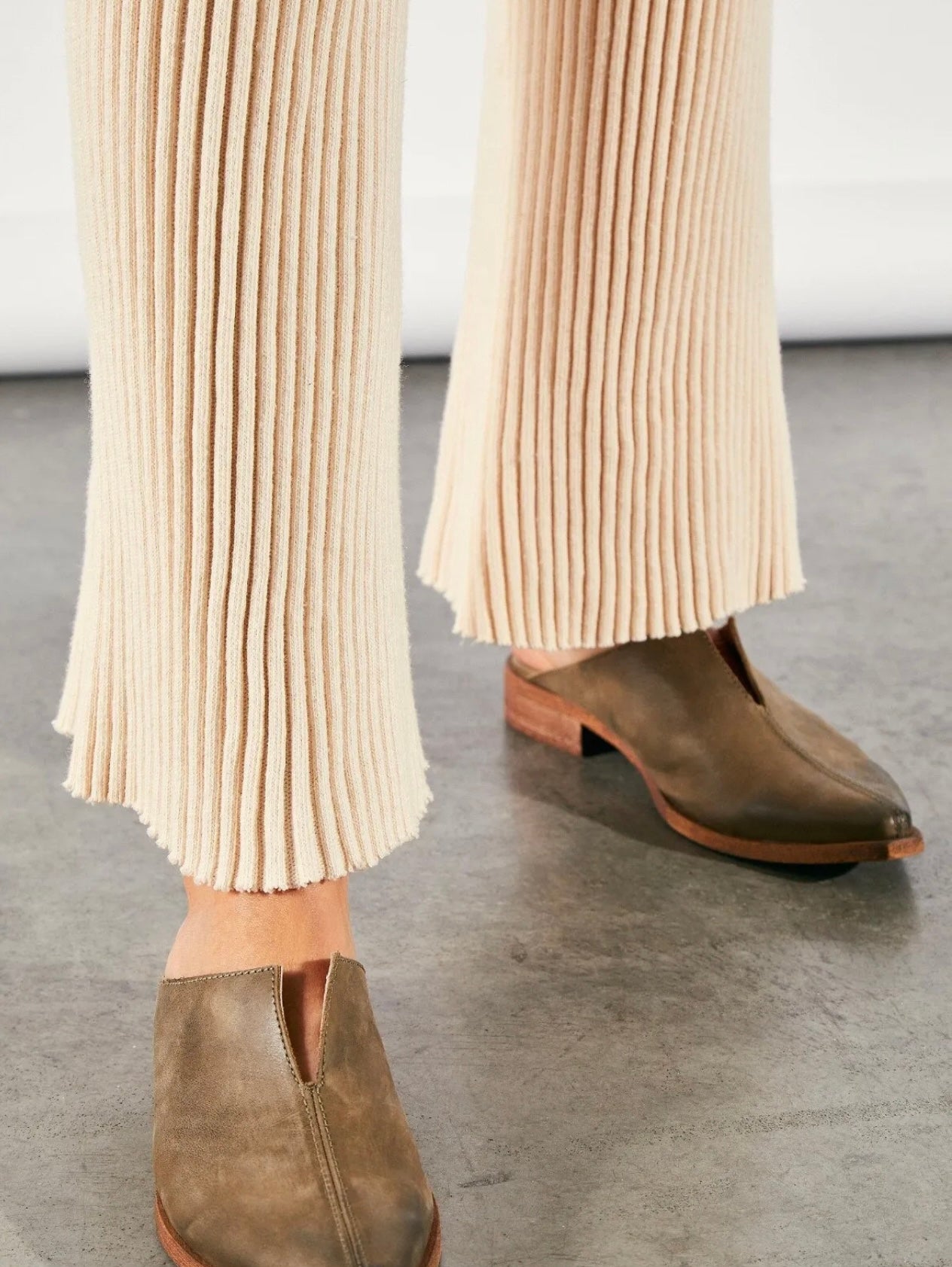 FREE PEOPLE Leather HARLOW SplitSeam Mule Shoe