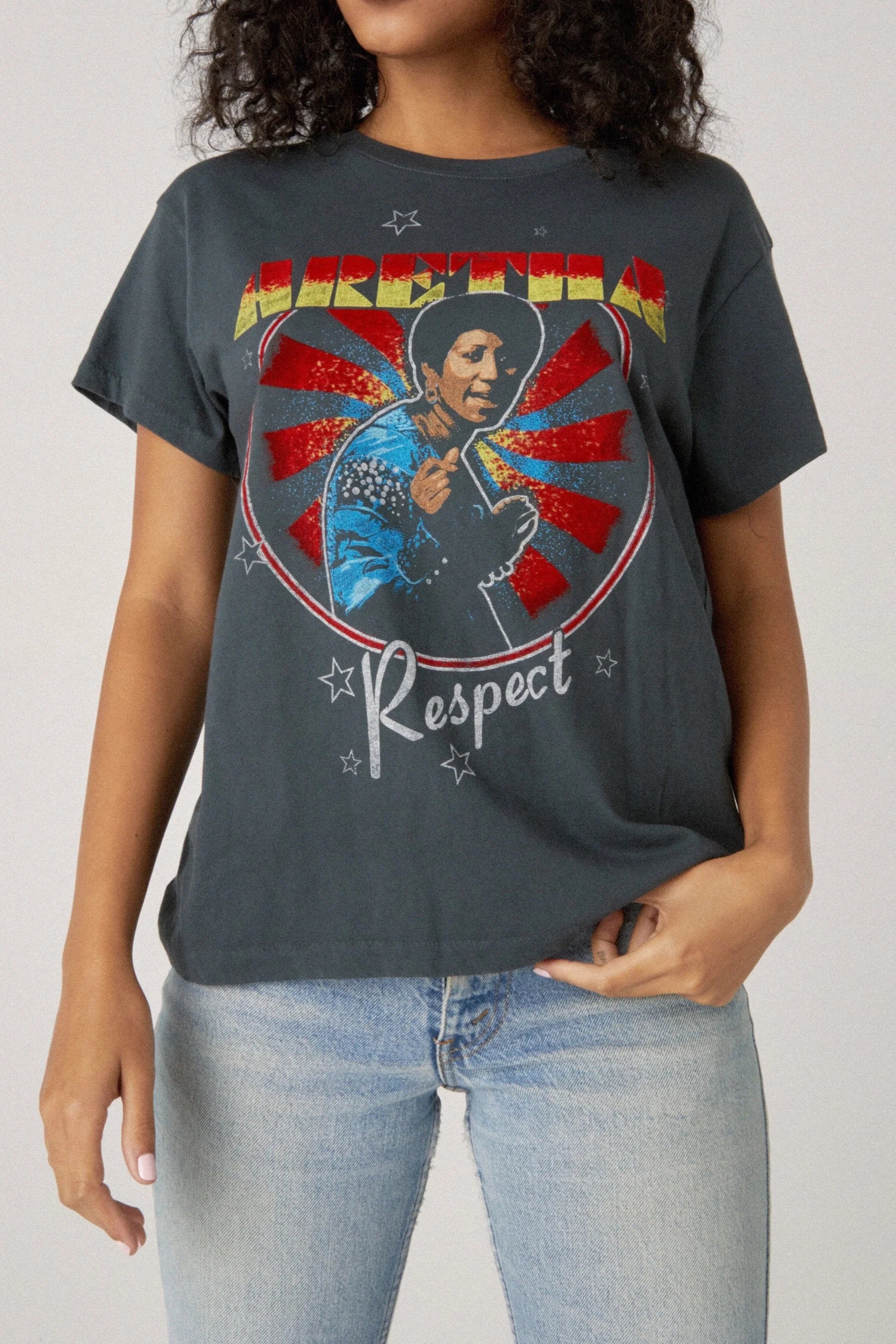DAYDREAMER Graphic ARETHA RESPECT Tour Tee