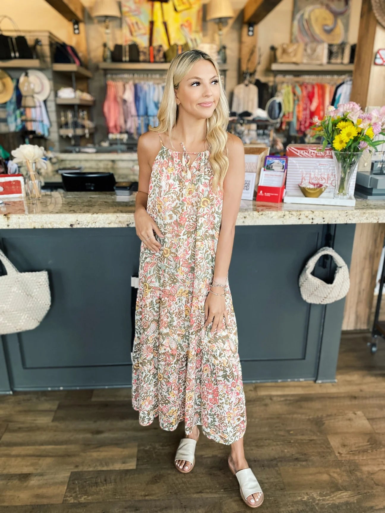 *DEAR JOHN Floral RYO V-Neck Maxi Dress