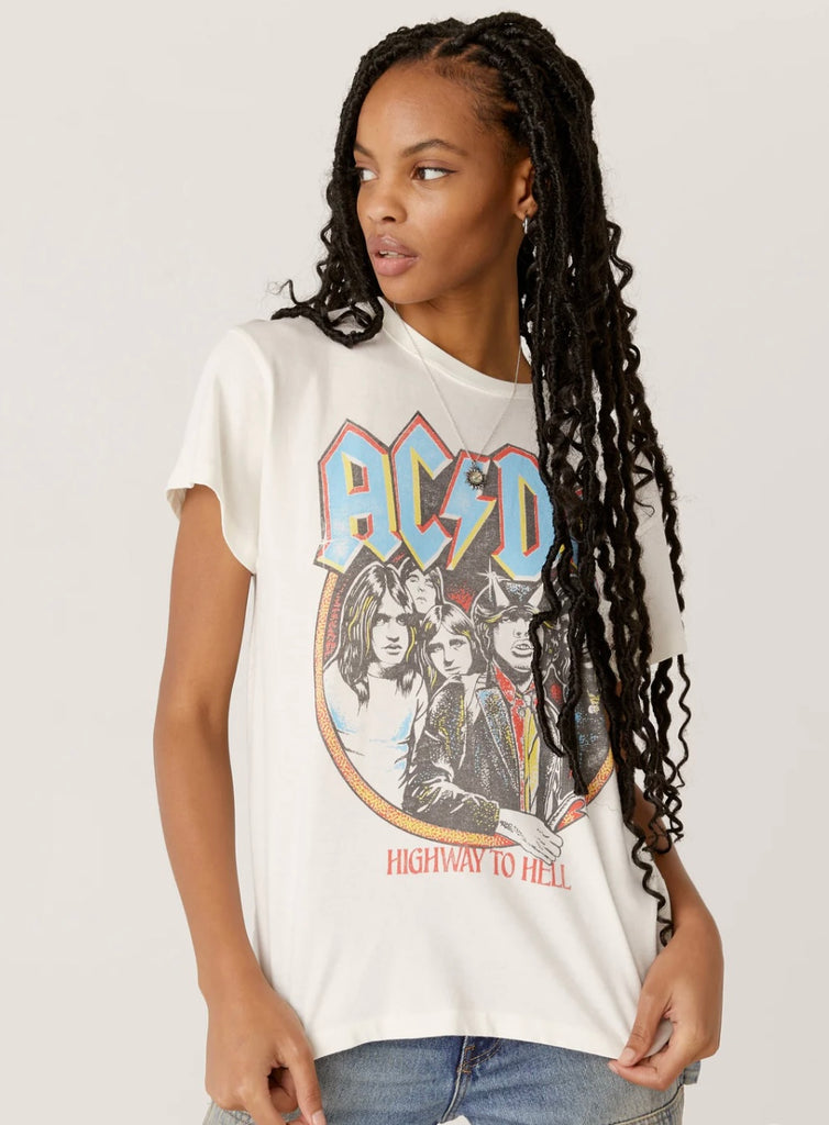 DAYDREAMER Highway to Hell  AC/DC Tour Tee