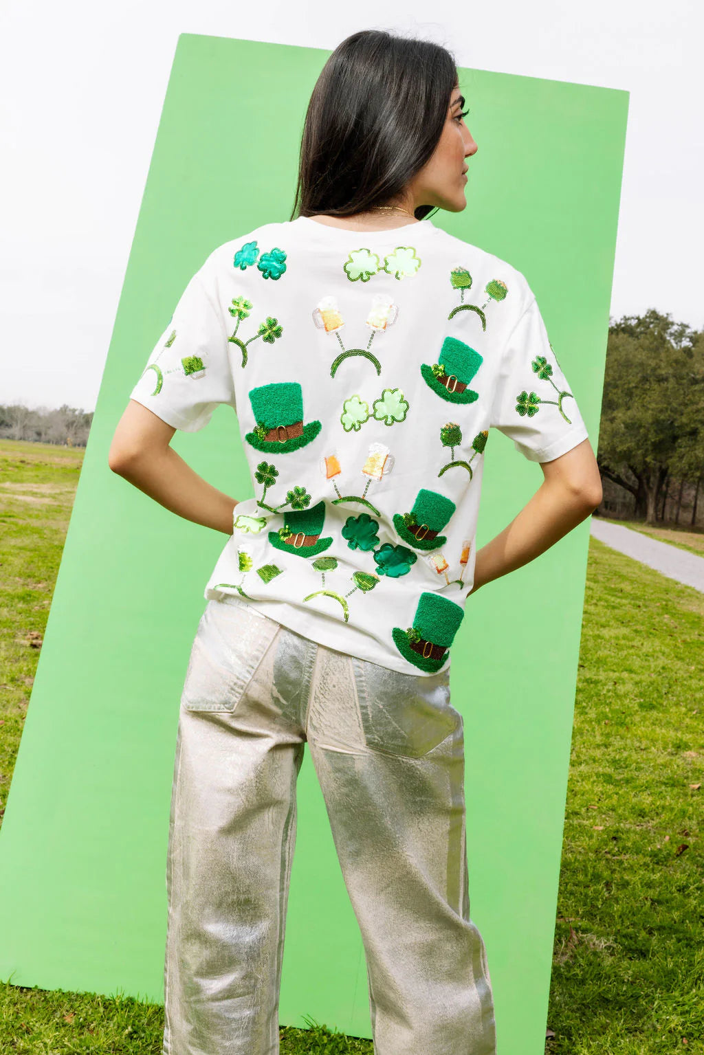 QUEEN OF SPARKLES Sequin ST PATRICK’S Icon Tee Top