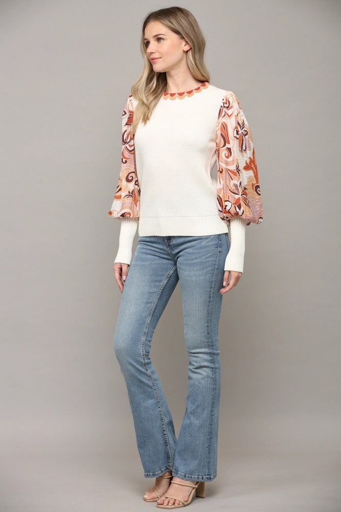 DIVIDE Contrast Abstract Print Top